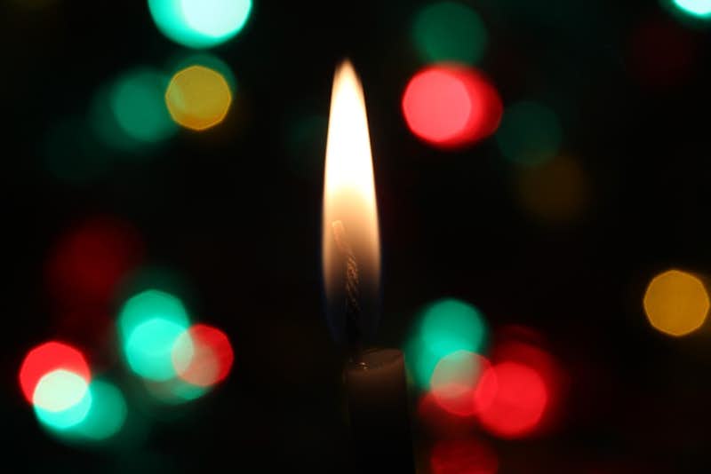 Share your holiday lights, decorations for our upcoming guide